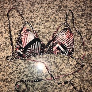 Super cute Strappy Bikini Top!